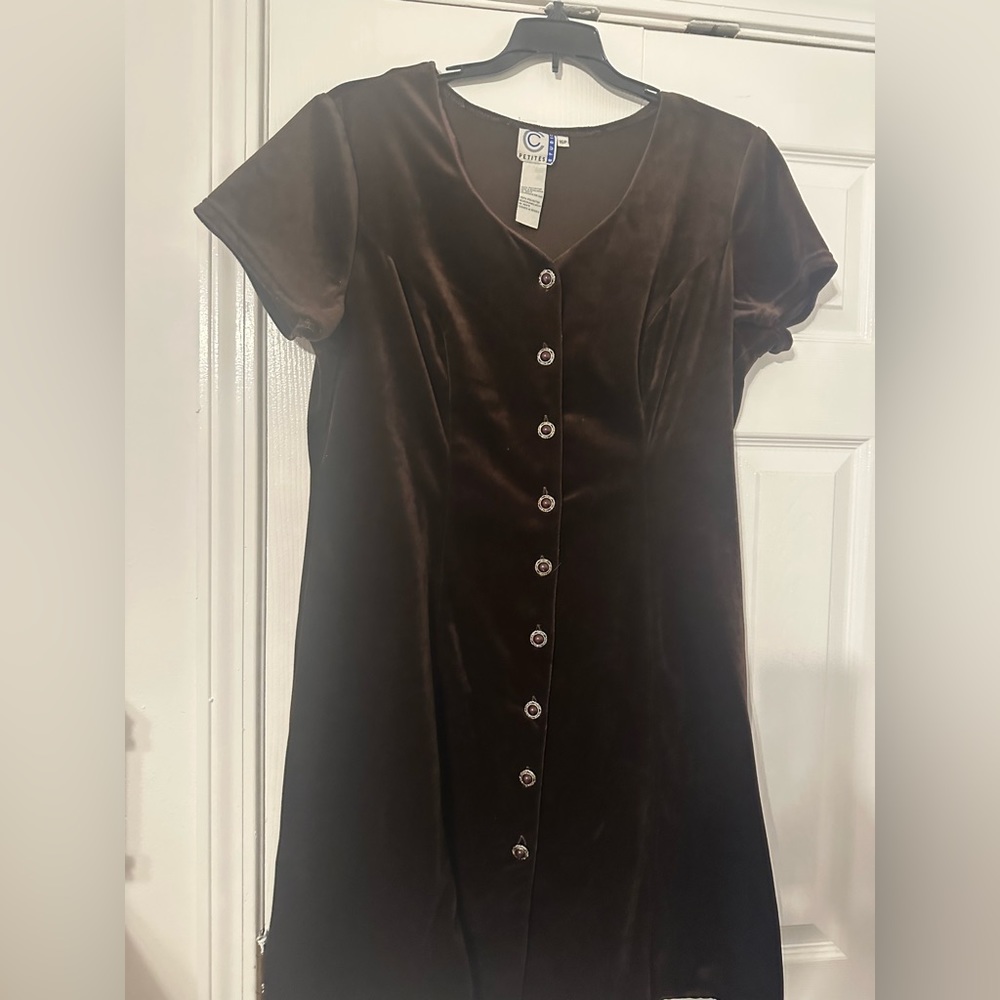 Elegant Brown Button-Down Dress